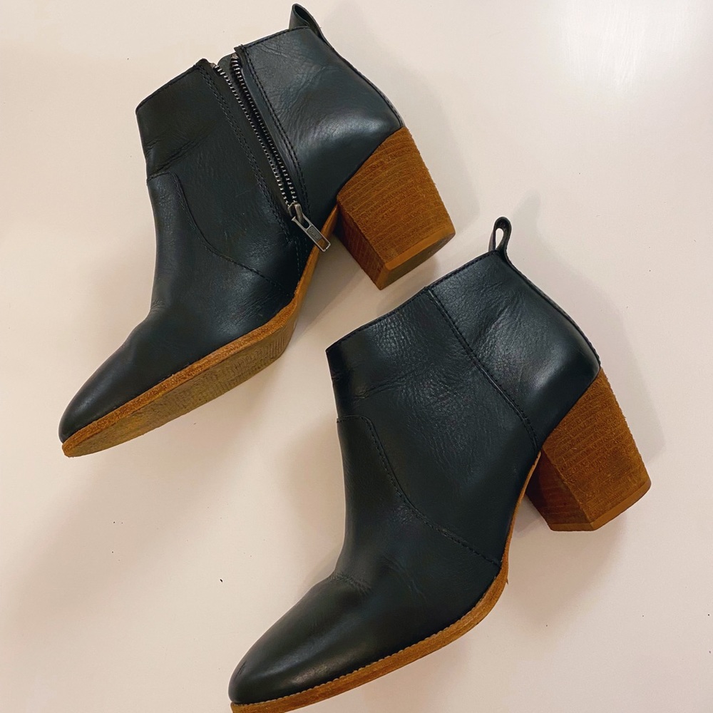 Madewell Black Leather Booties with Wooden Block Heel, Size 10 🖤